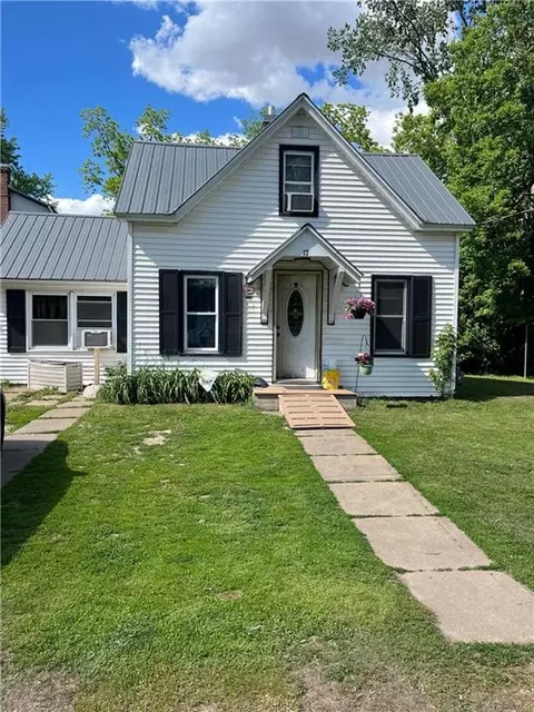 17 Euclid Ave, Barron, WI 54812 photo 1