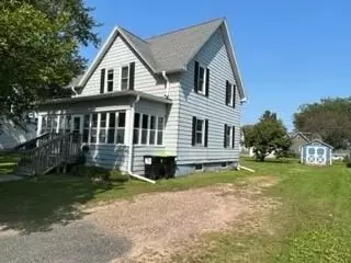 113 E 5th Ave, Stanley, WI 54768 photo 3