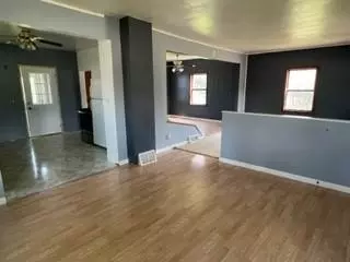 113 E 5th Ave, Stanley, WI 54768 photo 5