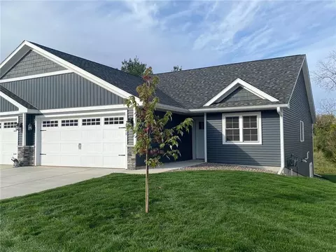 5102 Quiet Hollow Ct, Eau Claire, WI 54701