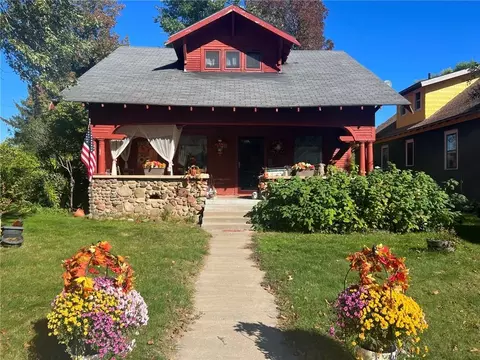 622 Oak St, Spooner, WI 54801 photo 1