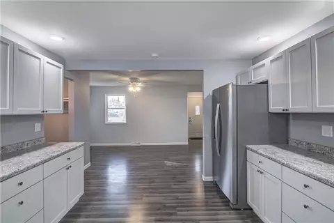 1003 W Poplar Ave, Cameron, WI 54822 photo 9