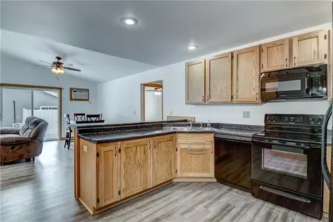 124 Vine St, Bloomer, WI 54724 photo 7