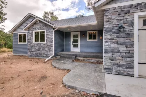 6264 204th St, Chippewa Falls, WI 54729