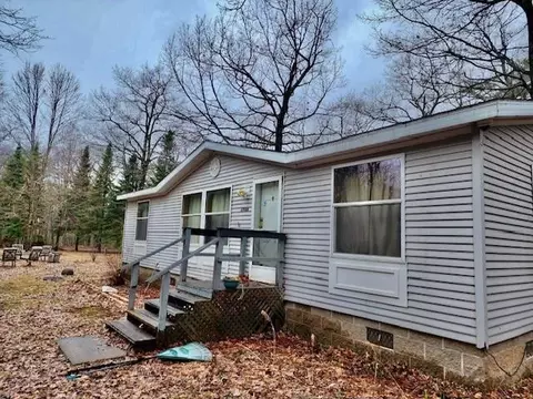 6916 N Wolfe Point Ln, Stone Lake, WI 54876