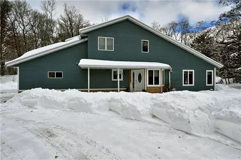 923 Lincoln St E, Amery, WI 54001