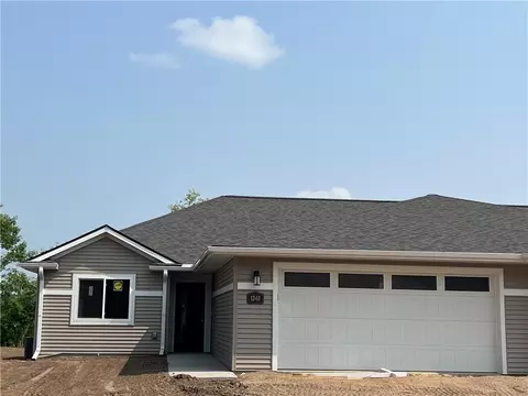 1340 Juniper Pl, Eau Claire, WI 54703