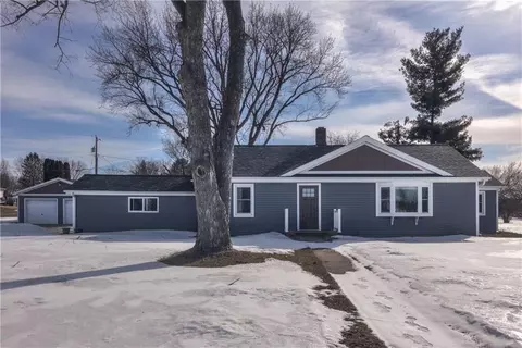380 N Washington St, Mondovi, WI 54755