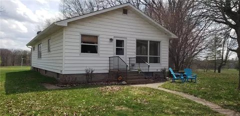 2821 10 12 St, Barronett, WI 54813