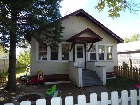 116 S 2nd St, Cornell, WI 54732 photo 3