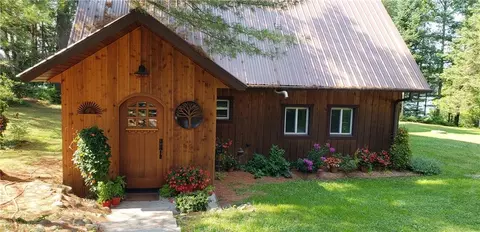 5668 W Jajewski Rd, Winter, WI 54896
