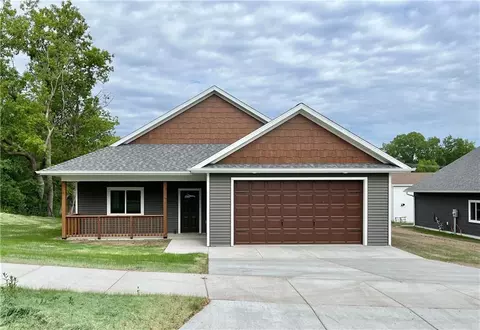 607 S Wisconsin Ave, Rice Lake, WI 54868