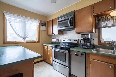104 E Main St, Thorp, WI 54771 photo 14