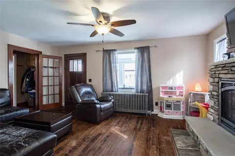 104 E Main St, Thorp, WI 54771 photo 6