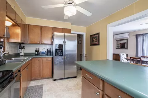 104 E Main St, Thorp, WI 54771 photo 15