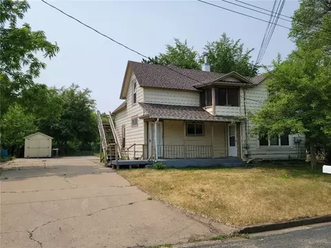 306 18th Ave E #1, Menomonie, WI 54751