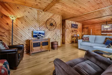 S13852 Lowes Creek Road, Eleva, WI 54738 photo 8