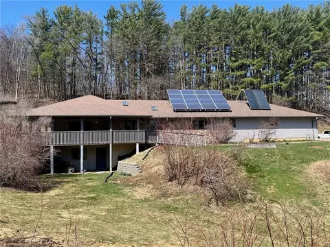 w19944 Hoff Lane, Arcadia, WI 54612
