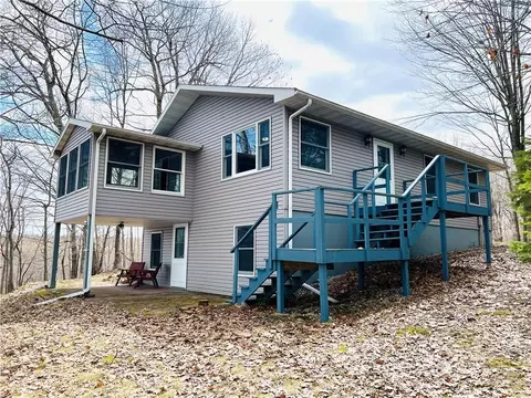 n1033 Mcgill Point Road, Weyerhaeuser, WI 54895