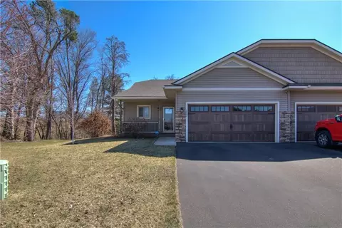 2802 Monarch Ct, Altoona, WI 54720