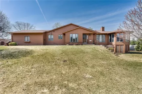 3347 Westhaven Ct, Eau Claire, WI 54701