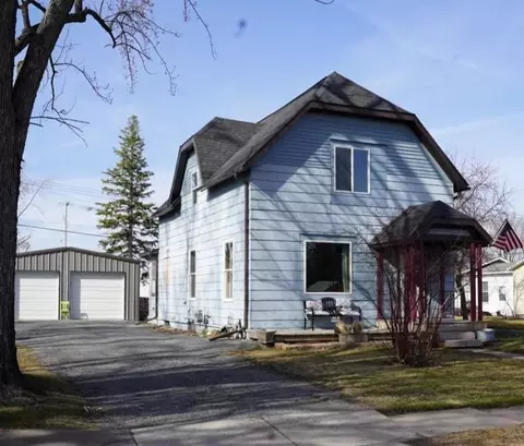 212 E 4th St, Owen, WI 54460