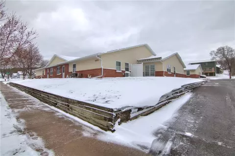 3811 Boardwalk St #4, Eau Claire, WI 54701