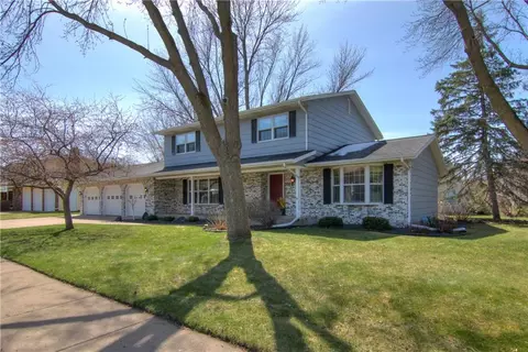 3006 Sherman St, Eau Claire, WI 54701