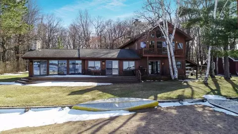 6738 N Victory Heights Cir, Stone Lake, WI 54876