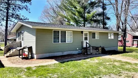 2215 5th St E #A, Menomonie, WI 54751