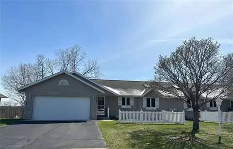 1123 Weatherridge Rd, Chippewa Falls, WI 54729