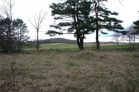 s972 County Road J, Mondovi, WI 54755