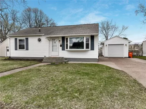 1824 Ohm Ave, Eau Claire, WI 54701