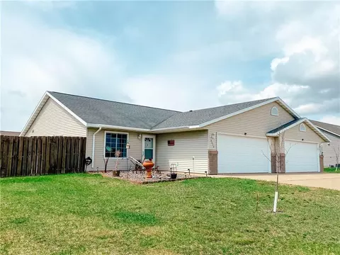 4072-4074 136th St #1 & 2, Chippewa Falls, WI 54729