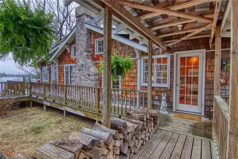15510 Victory Heights Cir # W, Stone Lake, WI 54875