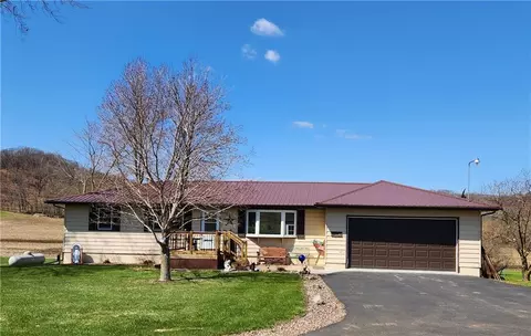 n6585 Albany H, Mondovi, WI 54755