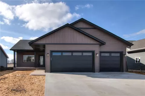 1918 Tucker Trl, Eau Claire, WI 54703