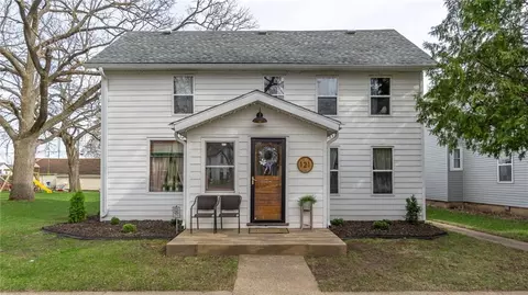 121 W Spruce St, Chippewa Falls, WI 54729