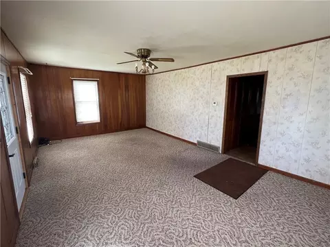 113 Elm St, Thorp, WI 54771 photo 7
