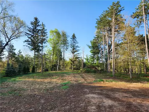 Lot 10 Crest Ridge Court, Eau Claire, WI 54701