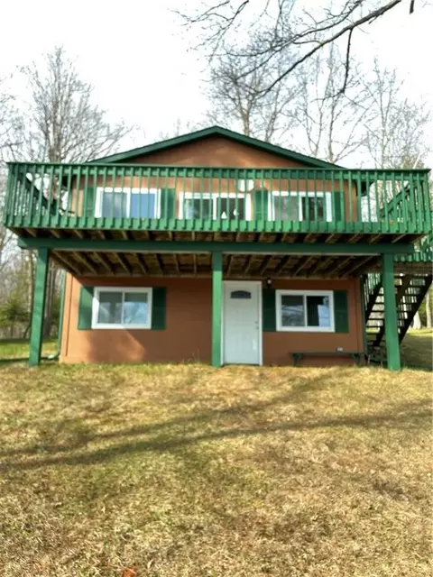 10233 Shore Drive, Springbrook, WI 54875