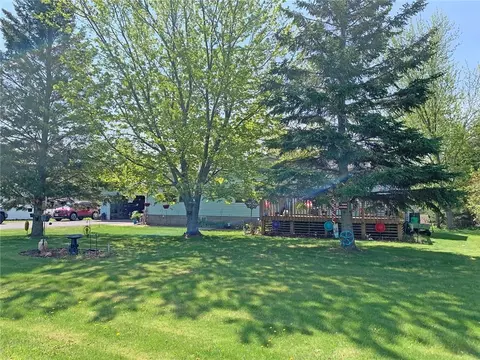 605 4th St, Centuria, WI 54824 photo 4