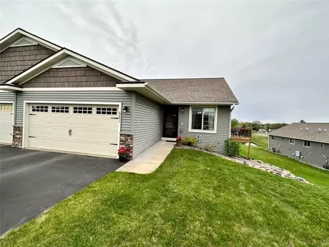 6251 Aspen Meadow Ct, Eau Claire, WI 54703