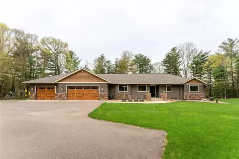 10602 43rd Ave, Chippewa Falls, WI 54729