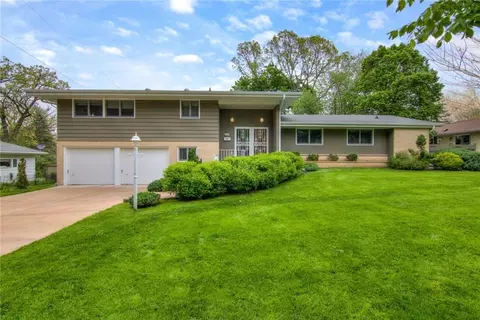 2819 Agnes St, Eau Claire, WI 54701