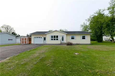 14 Golfview Ave, Barron, WI 54812