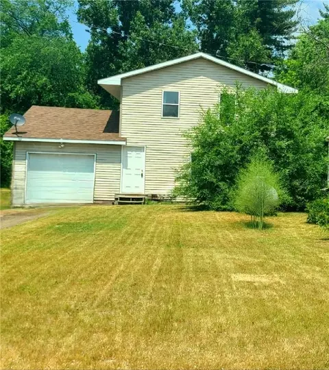 e1375 1260th Avenue, Boyceville, WI 54725