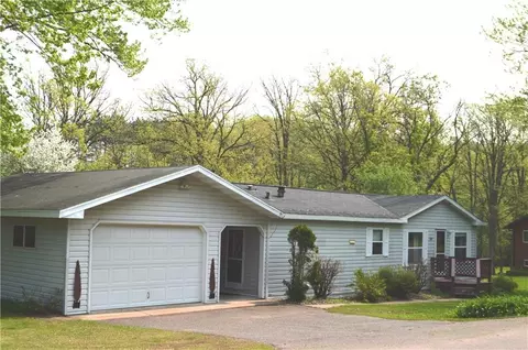 307 N 2nd Ave, Haugen, WI 54841