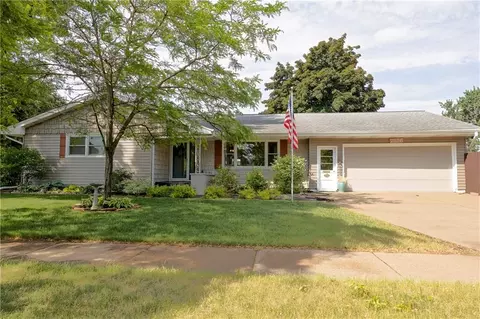 2816 May St, Eau Claire, WI 54701