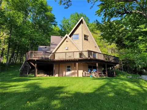 e5502 County Road V, Ridgeland, WI 54763